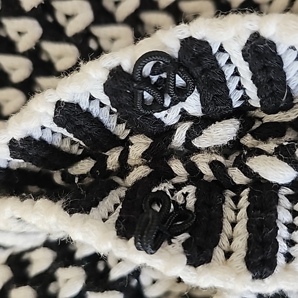 Chico's crochet Cardigan fringes honeycomb pattern Chico's Size 1 US size UA 8/M - Picture 13 of 13